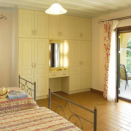 Sleeps 10 Pool Air Con Wifi فيلة *